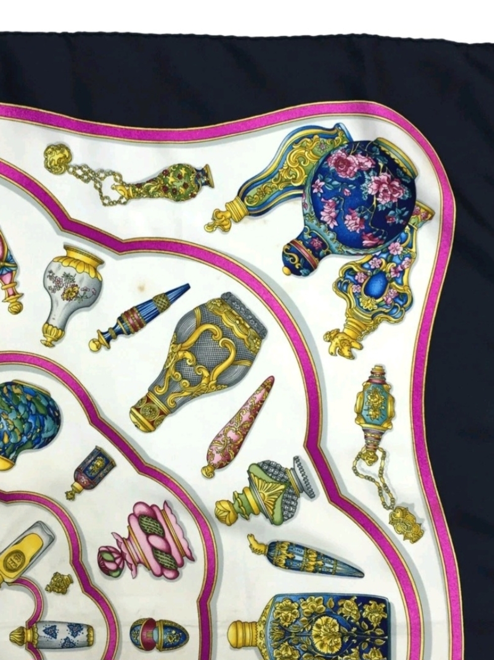 HERMÈS Qu'importe le flacon Silk Scarf 90cm Perfume Bottles Black Pink Vintage - Picture 4 of 9